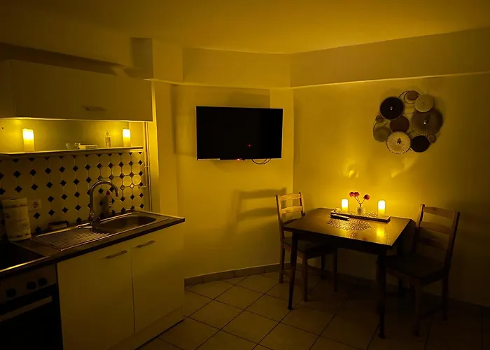 Kleine-Romantische Ferienwohnung Parkplatz Vor Dem Haus!